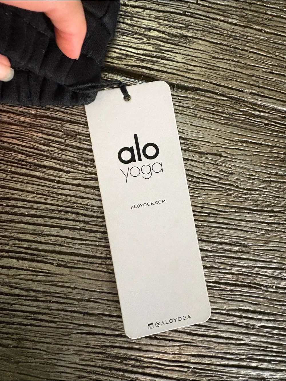 ALO Yoga accolade sweatshirt Racerback Sports Bra